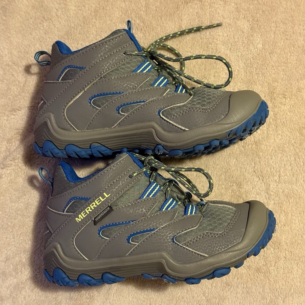 Merrell Chameleon Access Mid Kids Boys Size 1 Waterproof Hiking Boots Shoes